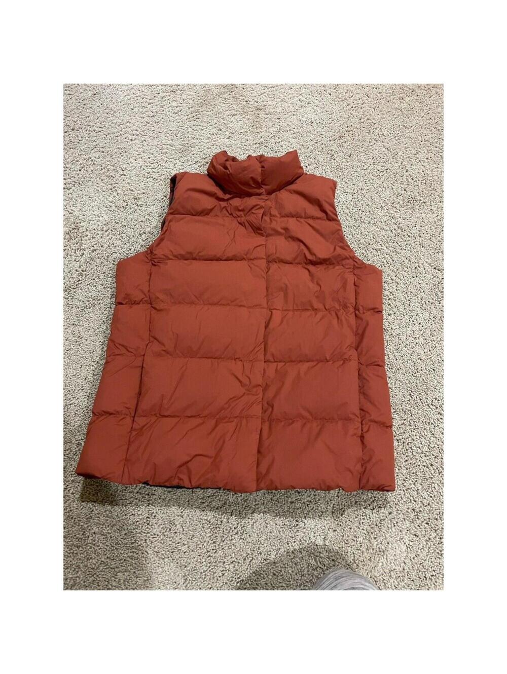 Women’s Mountain Hardware Down Filled Best Puffer Brock Brown Color Size L Large